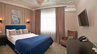 Отель Хитровка Москва Улучшенный двухместный номер с 1 кроватью или 2 отдельными кроватями, вид на город-13